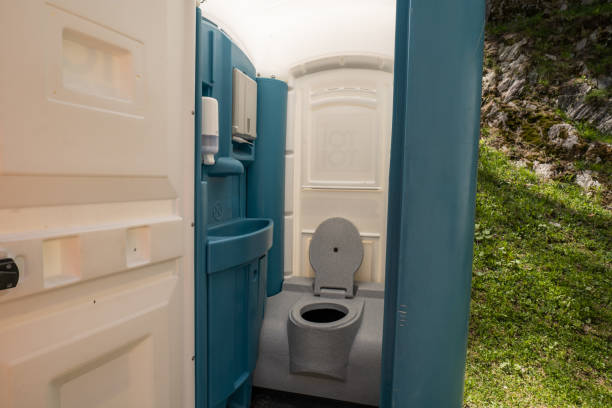 Best Portable restroom trailer rental  in Kgsford Heights, IN